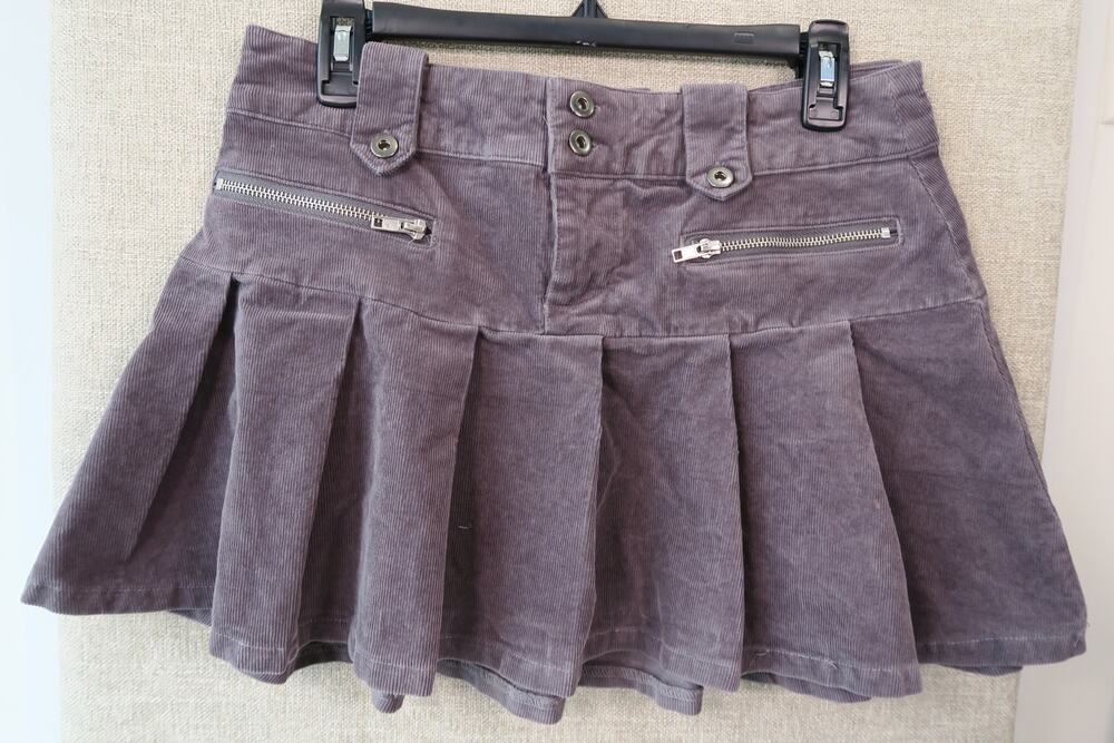 Social Collision Gray Corduroy Pleated Mini Skirt with Zip Pockets